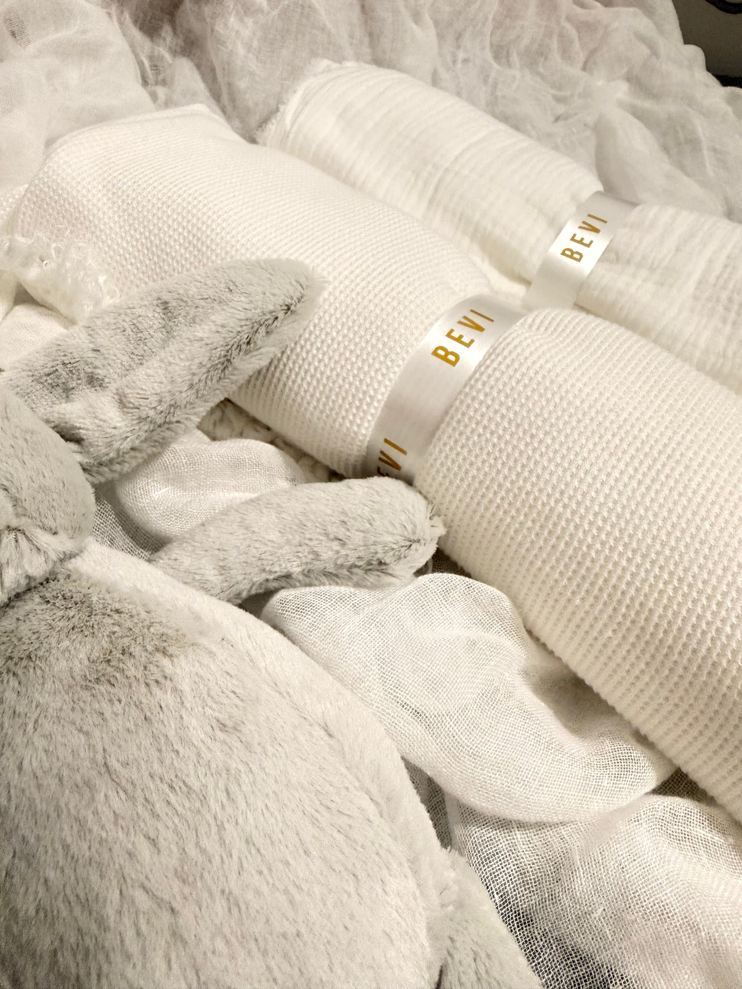 THE WELCOME BABY BOX