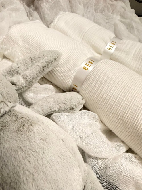 THE WELCOME BABY BOX